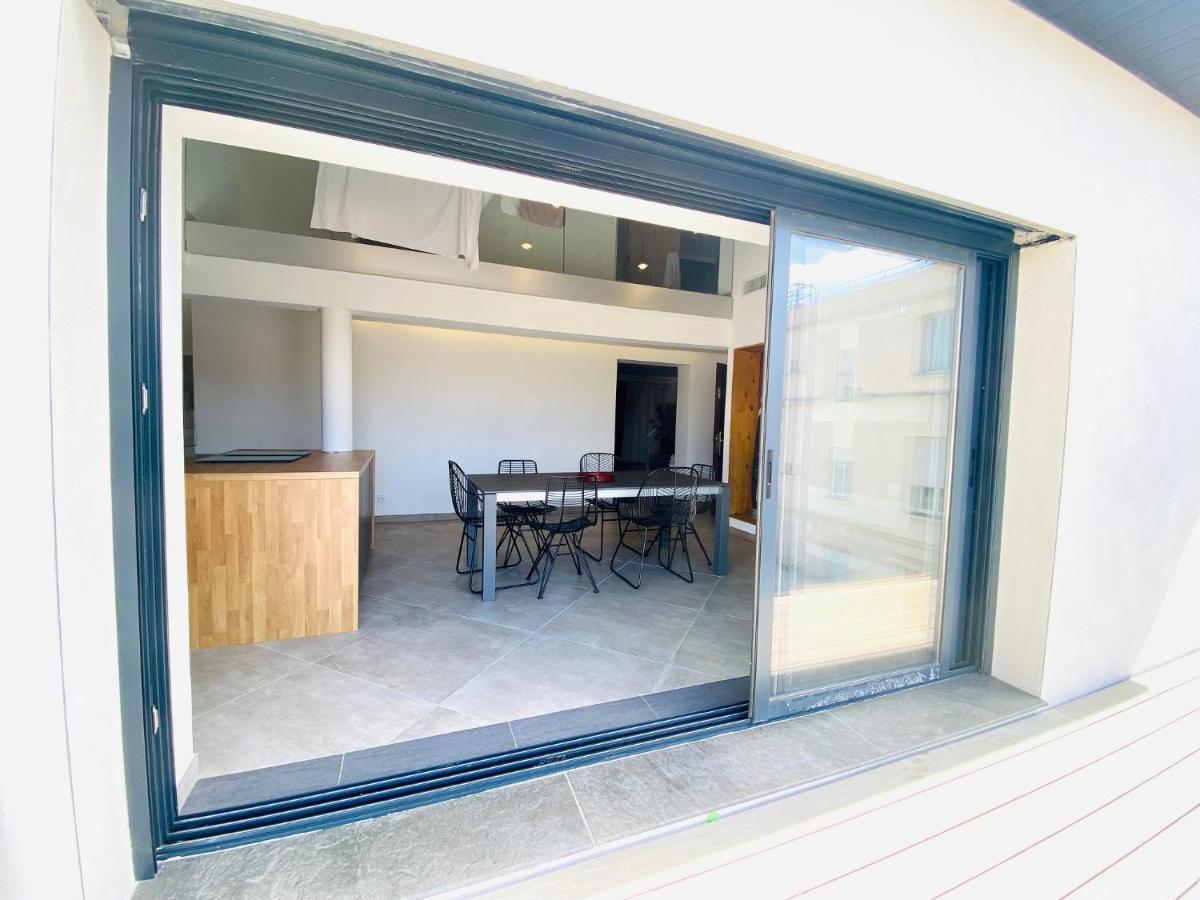 Duplex 120M2 Terrasse Vue Sur Nimes Daire Dış mekan fotoğraf