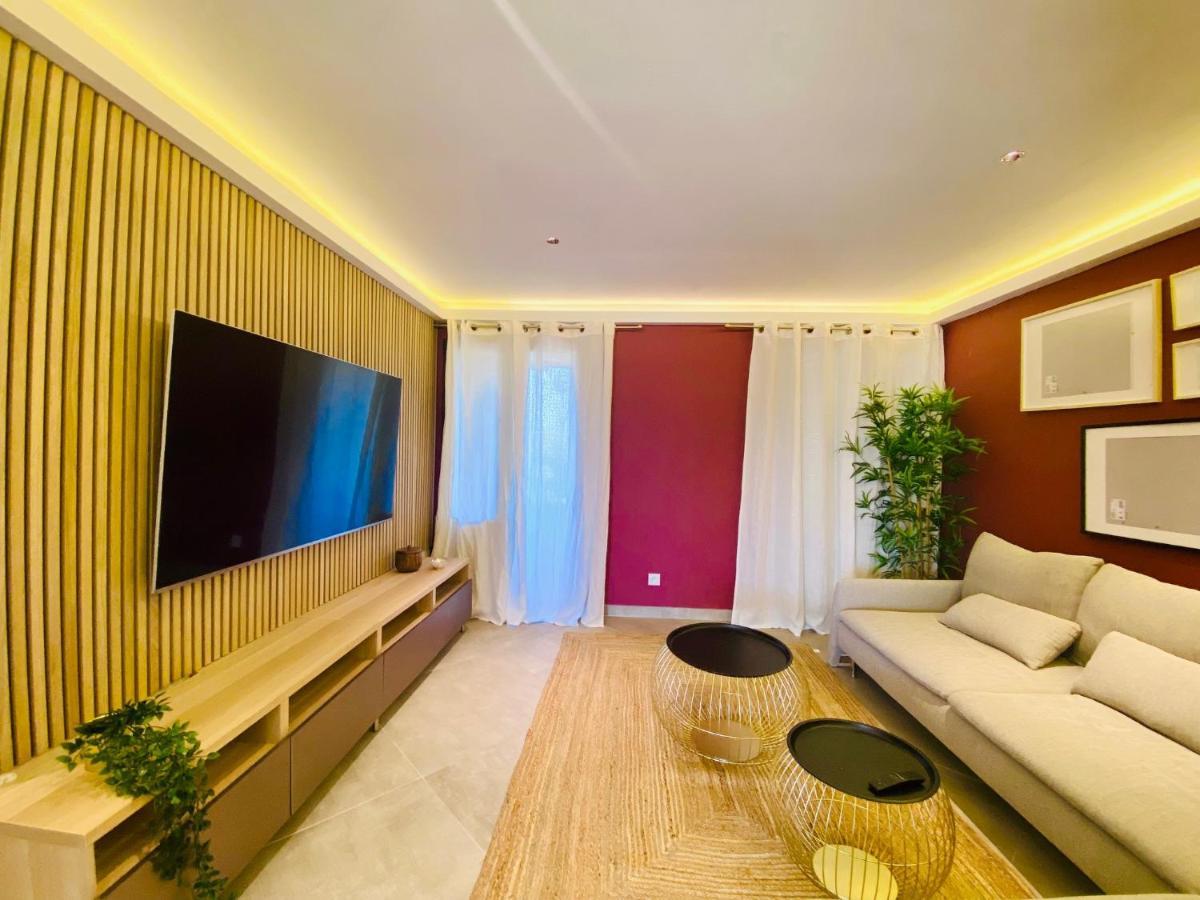 Duplex 120M2 Terrasse Vue Sur Nimes Daire Dış mekan fotoğraf