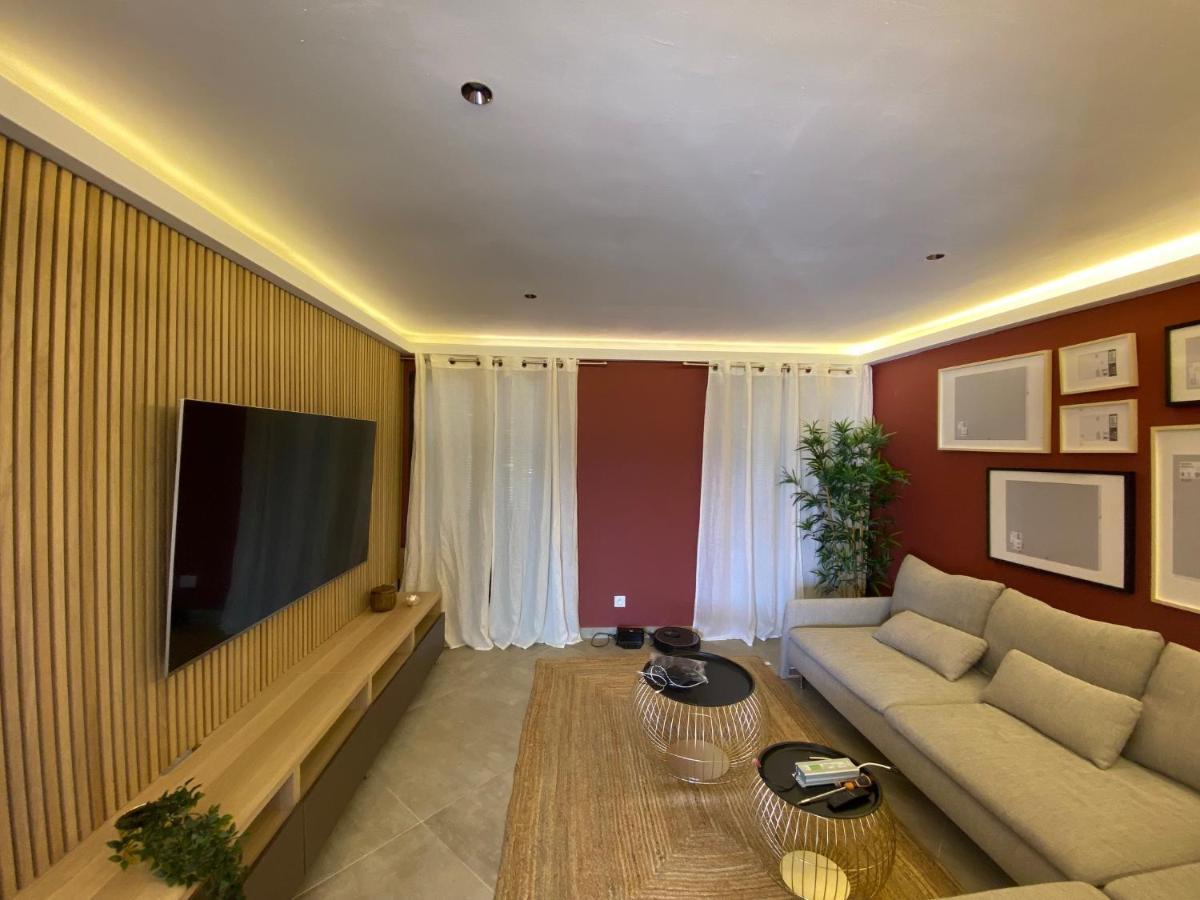 Duplex 120M2 Terrasse Vue Sur Nimes Daire Dış mekan fotoğraf